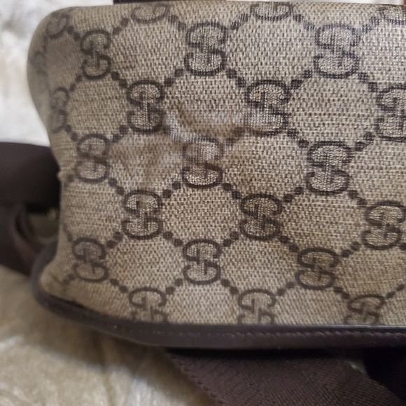 Gucci Beige and Brown Crossbody Bag - Picture 6 of 11